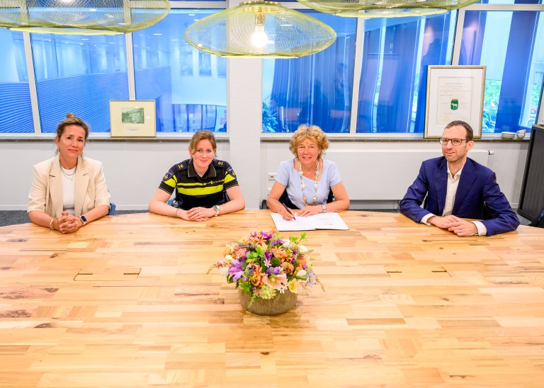 Convenant Gastvrij en Veilig Voetbal 2025-2030 ondertekend