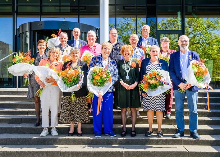 13 inwoners ontvangen Koninklijke Onderscheiding tijdens Lintjesregen