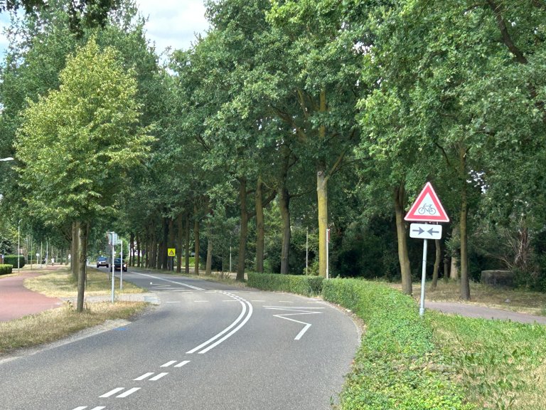 Rijbaan Het Woud tijdelijk afgesloten voor werkzaamheden